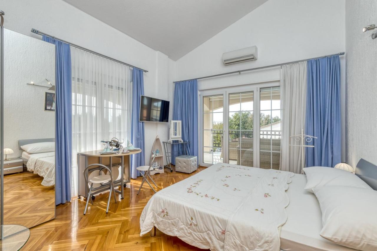 Apartments Covic Antonci  エクステリア 写真