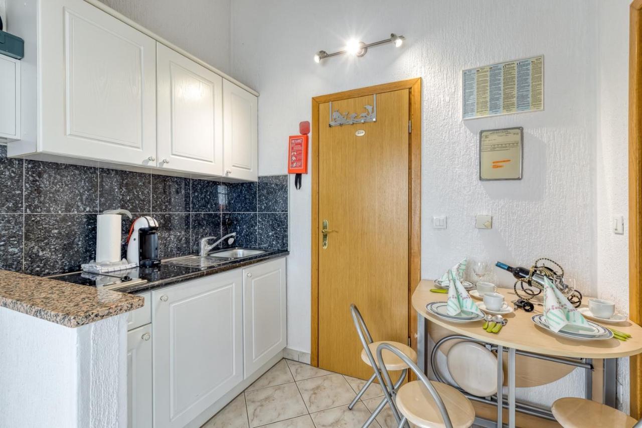 Apartments Covic Antonci  エクステリア 写真