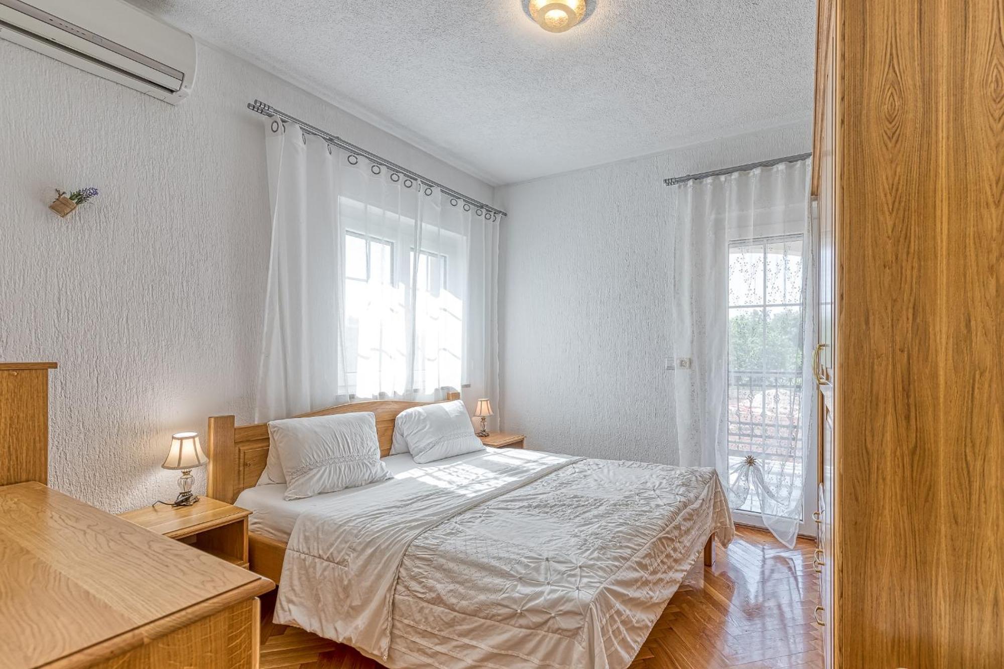 Apartments Covic Antonci  部屋 写真